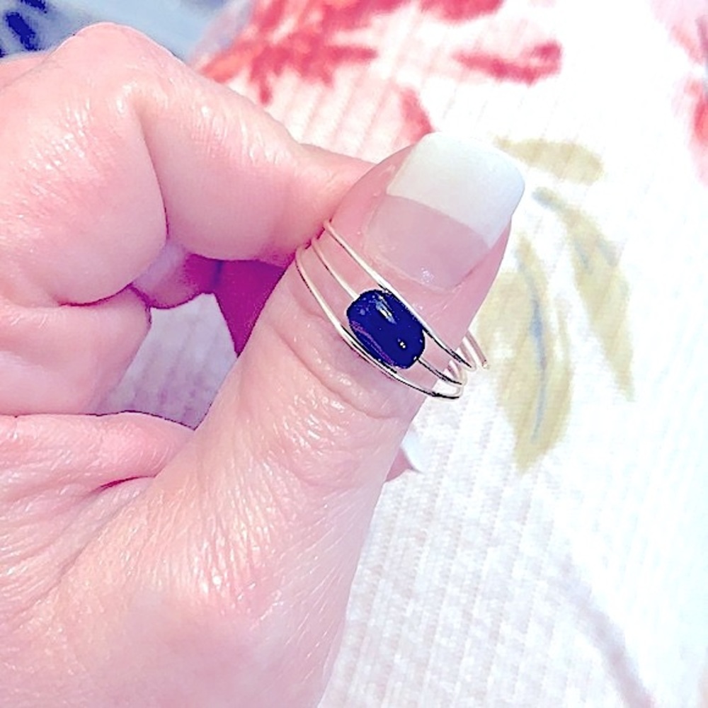 NEW: CHIC & STYLISH•ONYX GEMstone•Adjustable•Silver Wrapped Ring•Unisex Jewelry